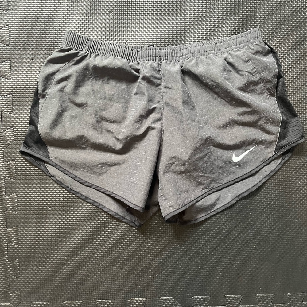 Nike Dri-FIT Women's Running Shorts